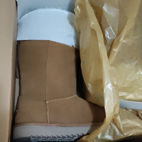 UGG Chestnut Andrah Suede Boot Women 9 - Picture 6 of 7